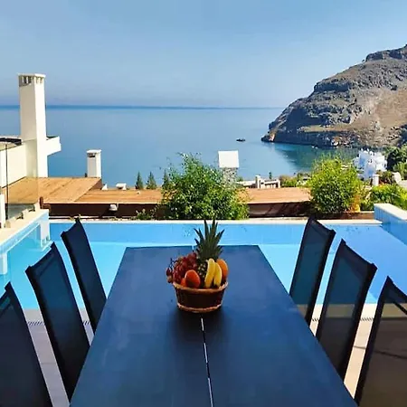 Sea View Ellada, Just 3km From Villa