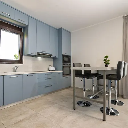 Sea View Ellada, Just 3km From *