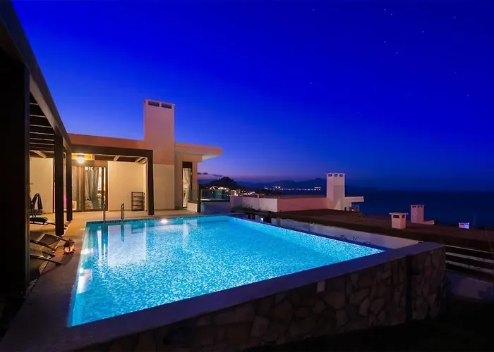 Sea View Ellada, Just 3km From Villa