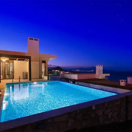 Sea View Ellada, Just 3km From Villa